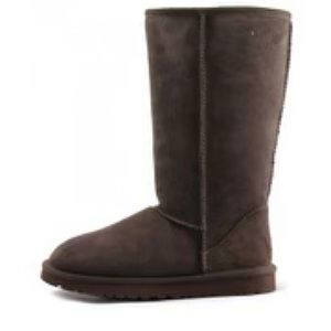 UC - tall chocolate ugg boots